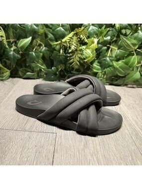 OluKai Hila Womens Slide Sandals Sz 7 Black Comfort Fit Waterproof Slip On Beach